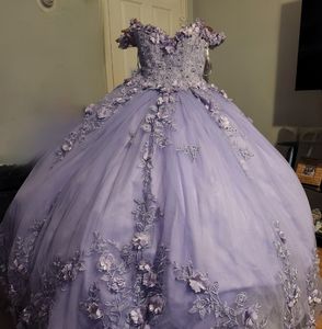 Lilac Quinceańera Dress, Size 6